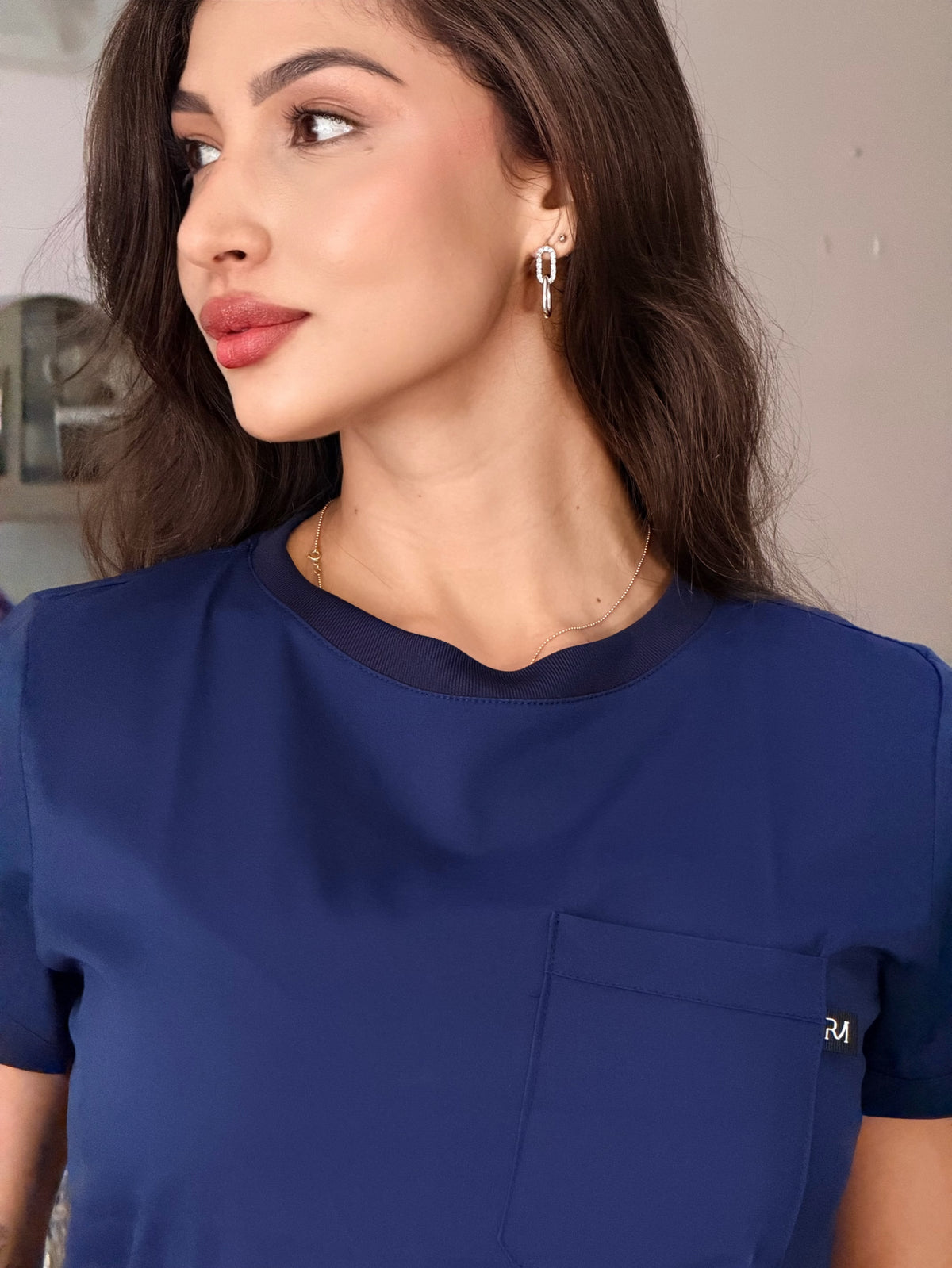 Uniforme Aura azul oscuro