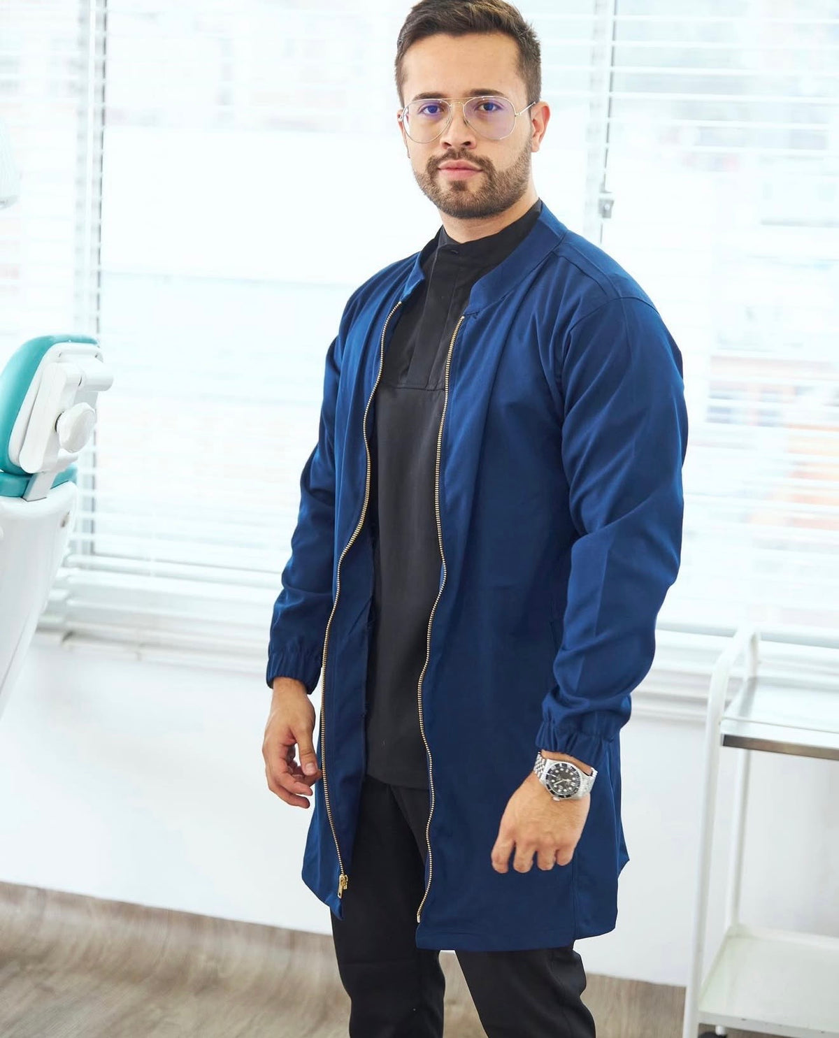 Bata para hombre