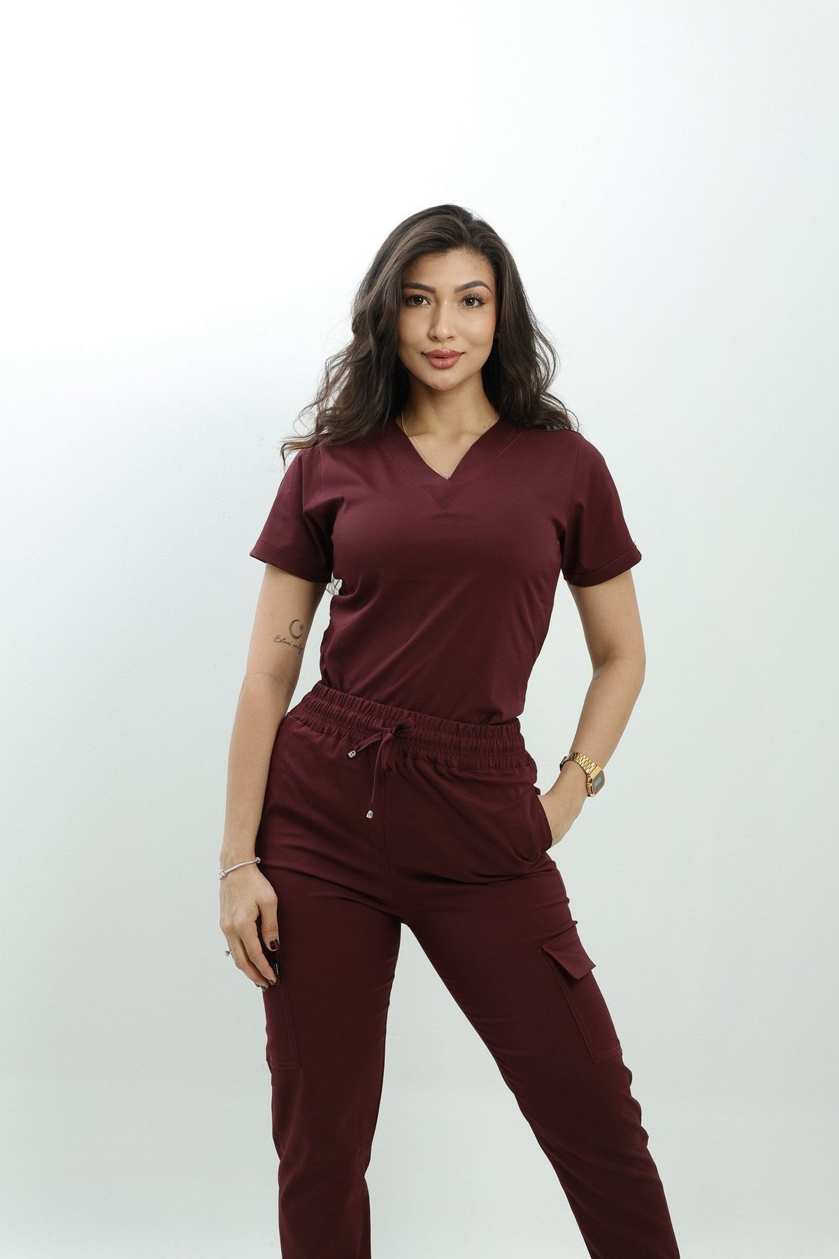 Uniforme Dafne Vinotinto - Riobo Med